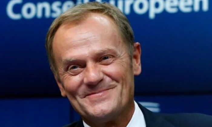 Туск жартує про відсутність Орбана на саміті ЄС