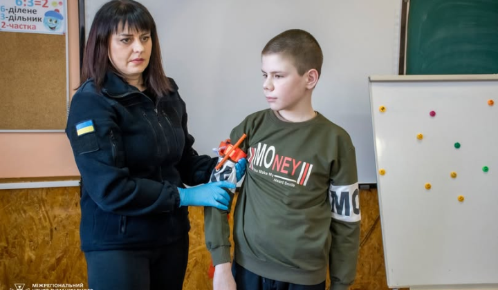 Навчання як зупиняти кровотечу