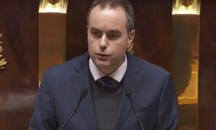 Політичне рішення прийняте у Франції