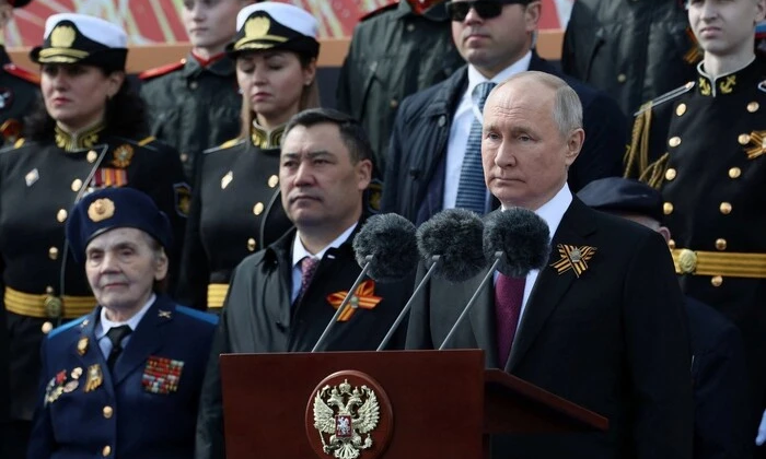 Військові КНДР на параді в Москві