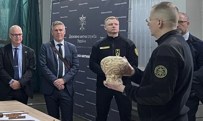 Tripolye vase at Kyiv Customs Museum
