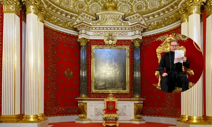 Man with knives on the throne