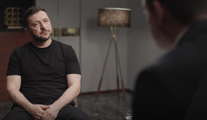 Зеленский угрожает путинским чиновникам ракетными ударами