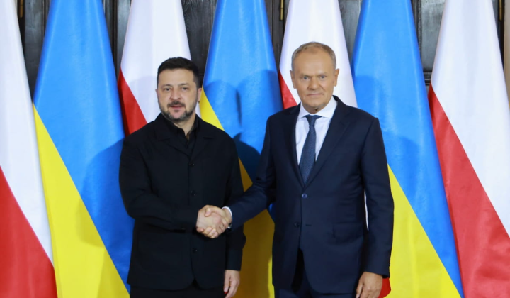 Зеленський і Туск обговорюють безпеку українців