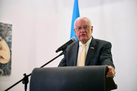 Ukraine transitions to restoring independence