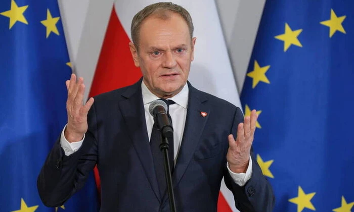 Donald Tusk and Mark Rutte arrive in Kyiv