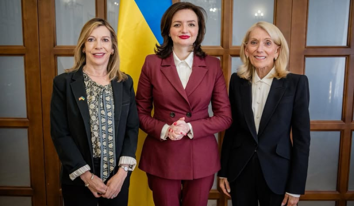 Україна та США обговорили безпеку та санкції проти РФ