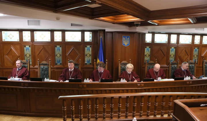 Довічника позбавили права на УДО
