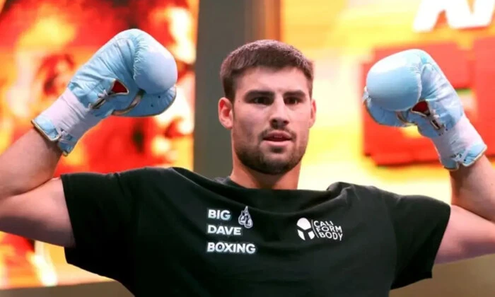 Украинский боксер Новицкий защищает титул WBC International в Калифорнии