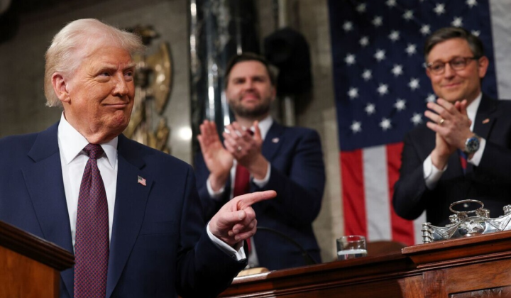 Senators accuse Trump of importing Russian fuel