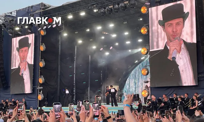 Max Barskyh at the start of Open Air Fest in Kyiv