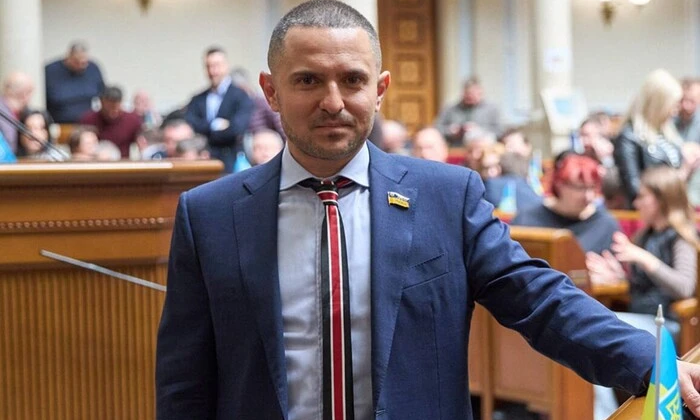 Депутат Куницкий задекларировал квартиру в Канаде и 100 тысяч долларов наличными