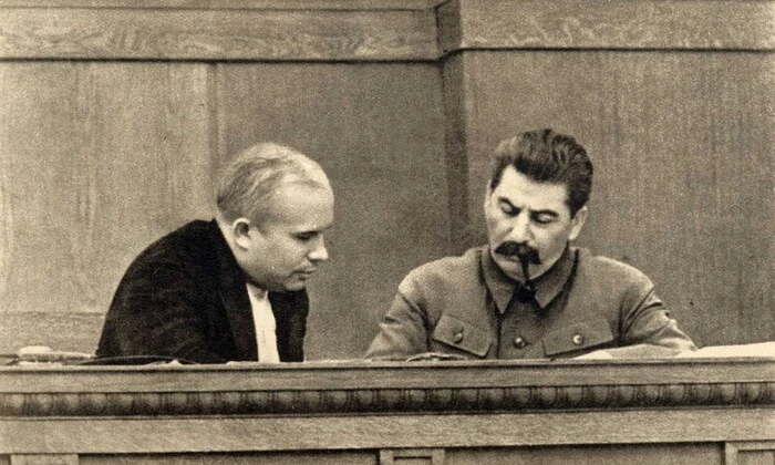 Портрет Сталіна, Кагановича та Хрущова