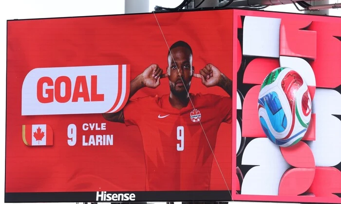 Canada defeats Qatar 6-0