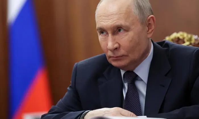 Putin explains Russia's GDP decrease