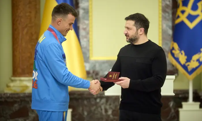 Zelensky awards Paralympians in Kyiv
