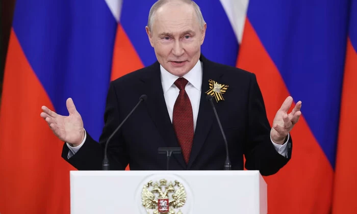 Путін на параді 9 травня