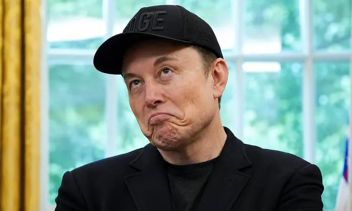 Elon Musk loses trillionaire status