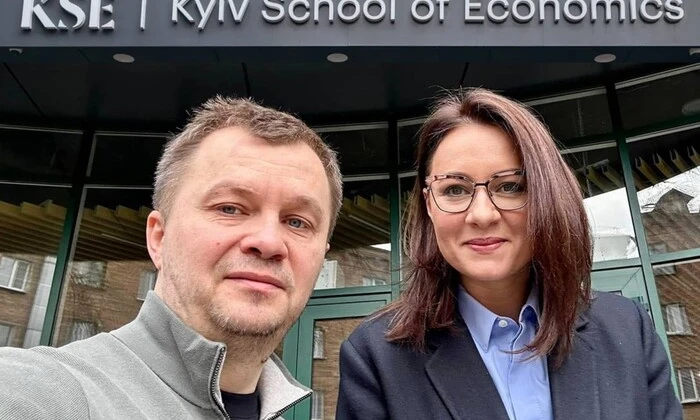 Викладачі у університетах: зарплати в Україні