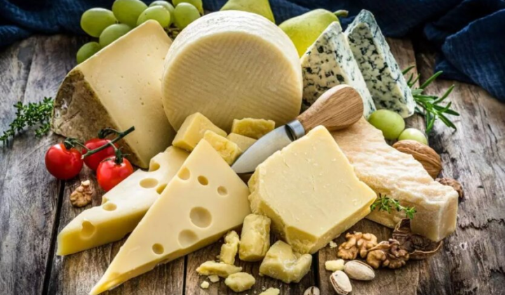 Сыроделы теряют внутренний рынок украинской продукции