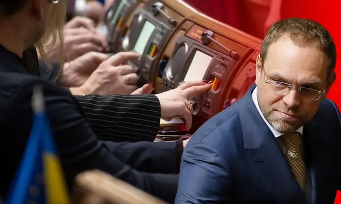 Коалиция в парламенте разорвана: Власенко о нехватке голосов и деле Тимошенко