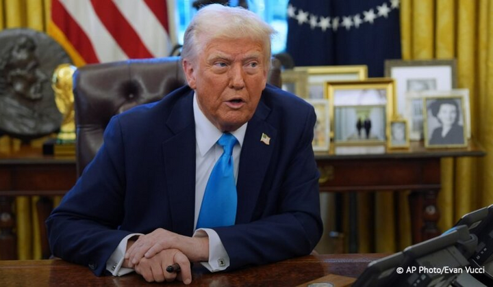 Дональд Трамп на переговорах