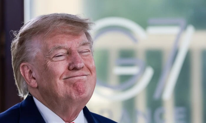 Trump's portrait on the new passport