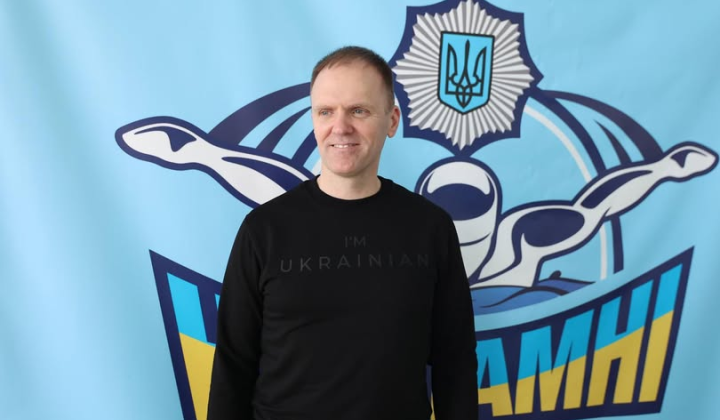 Реабілітація поранених воїнів плаванням