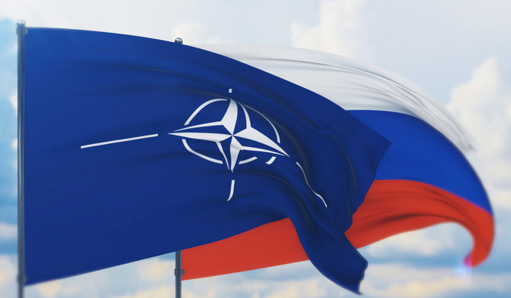 Российские войска идут на НАТО