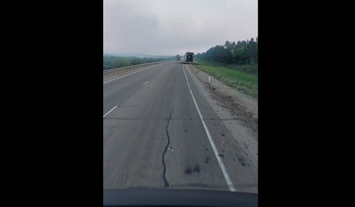 Фура с украинскими дронами во время взрыва