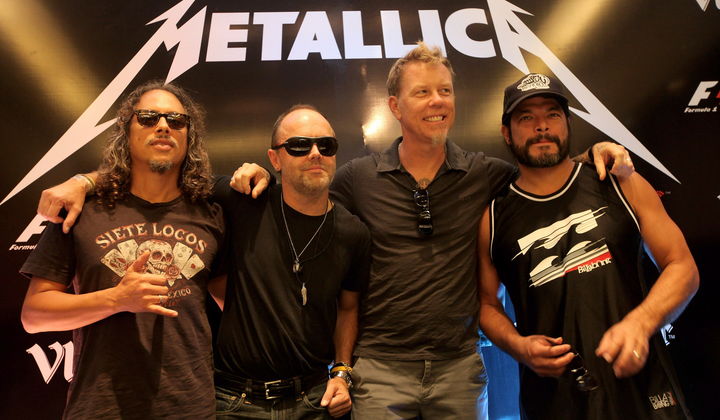 Гурт Metallica передає півмільйона доларів