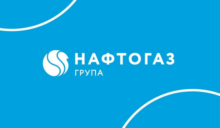 Газовый танкер на морском рейде