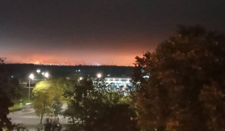 Пожежа на російському НПЗ після атаки