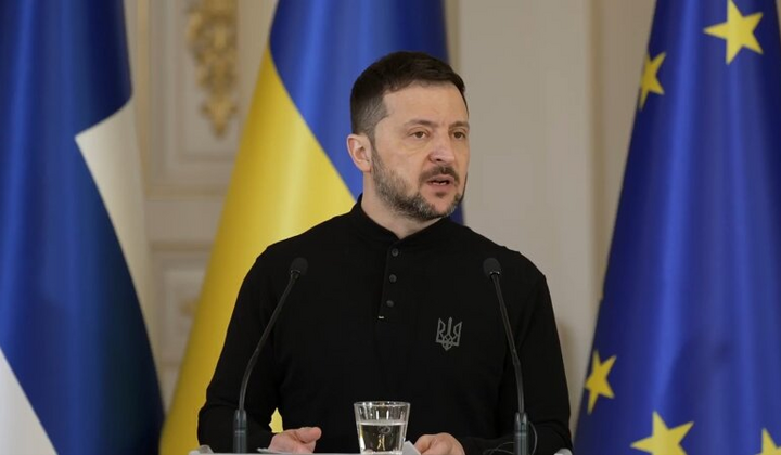 Зеленський розмовляє з Трампом, Путін вимагає відповіді