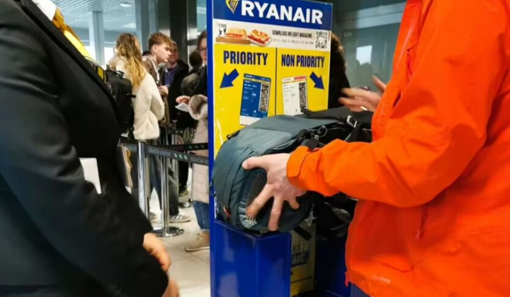 Інтерфейс сайту авіакомпанії Ryanair