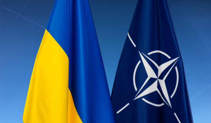 Подписи под декларацией НАТО - Украина