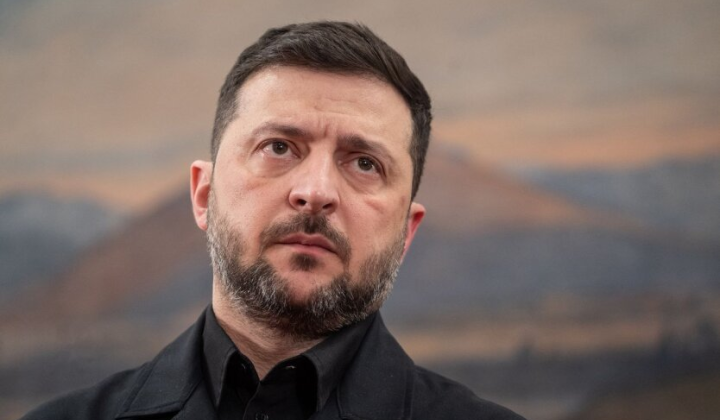 Зеленський обговорює завершення війни