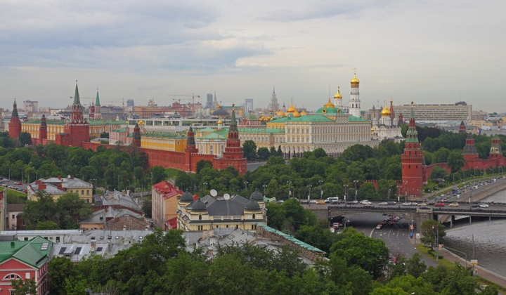 Зображення флагів України і Росії