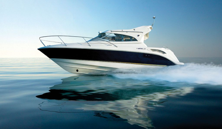 Приятный отдых: прогулка на яхте или катере