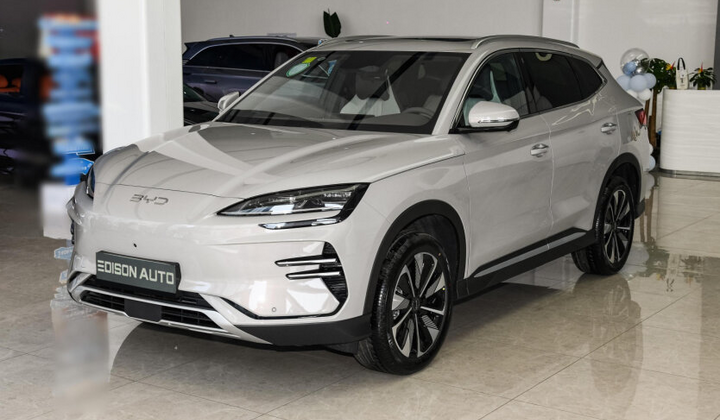 Українці переходять на електрокари: автомобілі