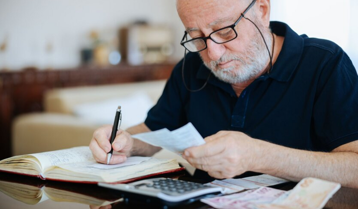 Графік з збільшенням середньої зарплати