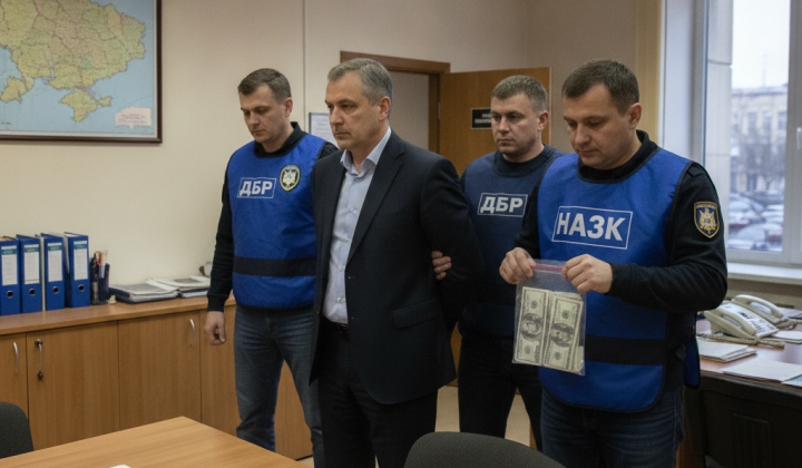 Затримання начальника Держгеокадастру Львівщини на хабарі