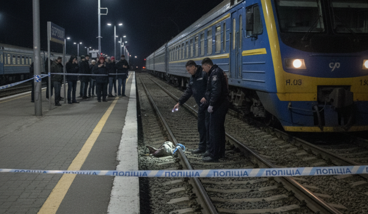 Поезд травмировал женщину в Черниговской области