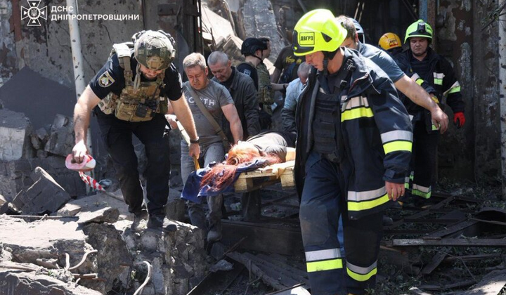 Жертви ракетного удару Дніпра