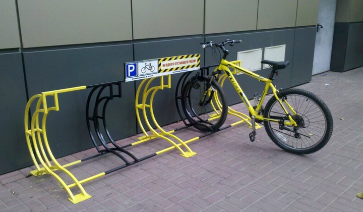 Велодоріжки в Україні: від нікуди до нікуди