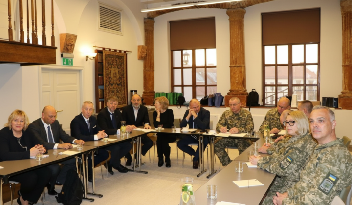 Пограничники Украины на новой границе