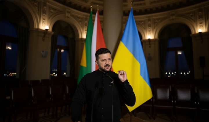 Зеленський затверджує делегацію для консультацій