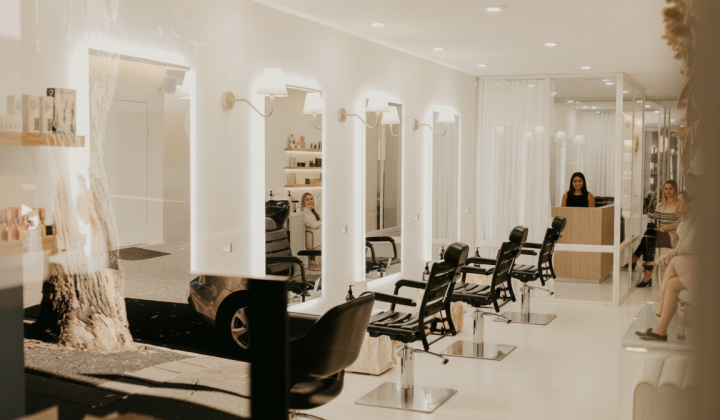 Ukrainians are looking for beauty services in 2025