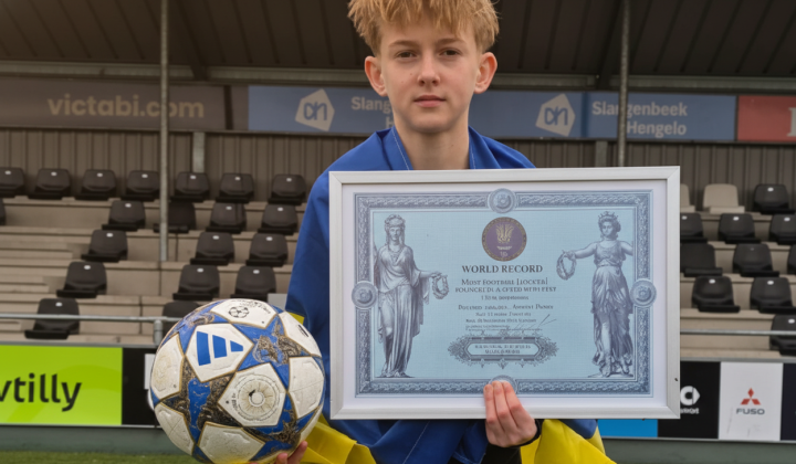 11-year-old juggling record holder