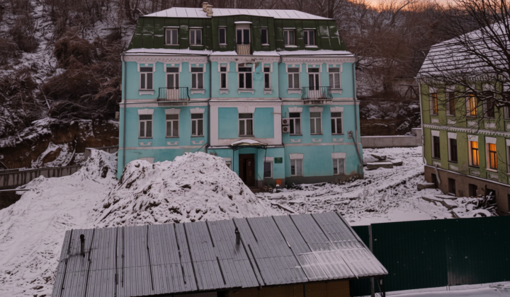 Construction in Podil threatens archaeology